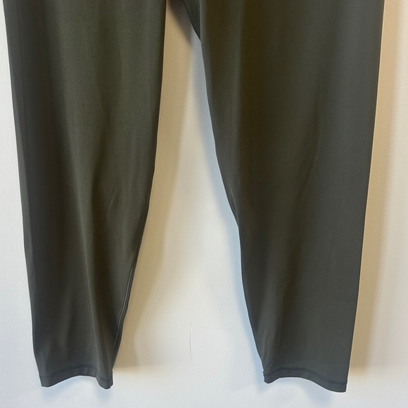 Offline by Aerie Sz XL Olive Green High-Waisted Leggings - Picture 3 of 10